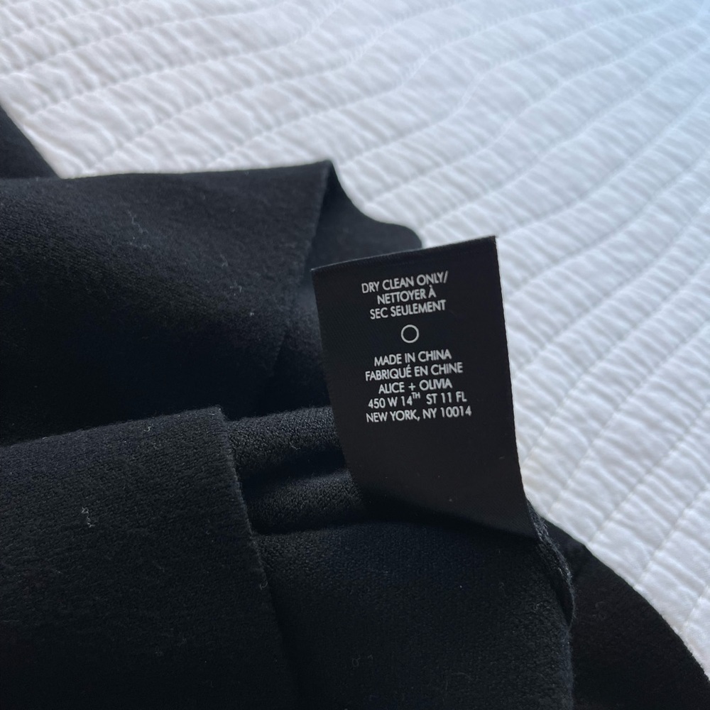 Alice + Olivia Black Midi Bodycon Long Sleeve Classic Dress Size Small-medium - Picture 4 of 15